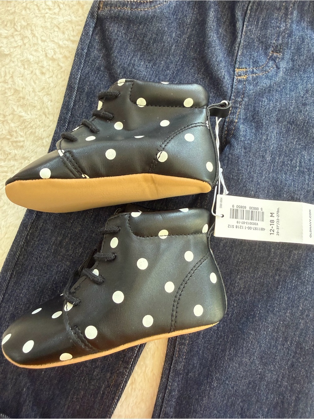 NWT Bundle 12M Jeans and Old Navy Polka Dots Booties - Picture 3 of 4